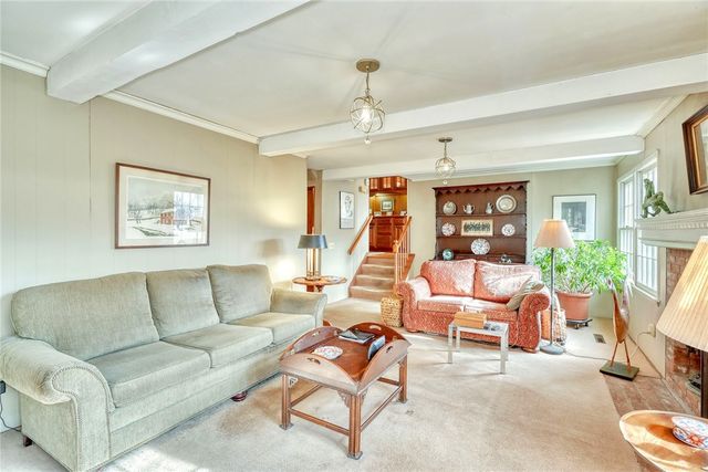 18 Mountain Rise Rise, Perinton, NY 14450