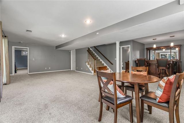 324 NW Bradford Street, Lee's Summit, MO 64064
