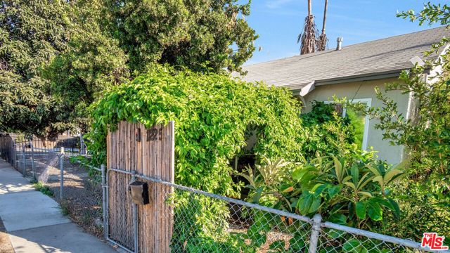 1225 W Congress Street, San Bernardino, CA 92410