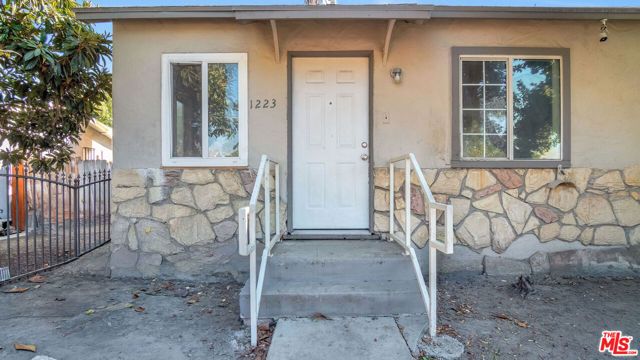 1225 W Congress Street, San Bernardino, CA 92410