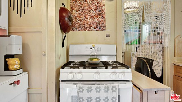 1225 W Congress Street, San Bernardino, CA 92410