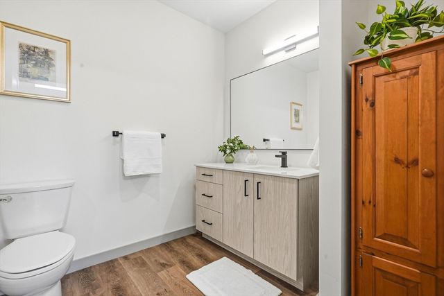 203 Lowell St 103, Wilmington, MA 01887