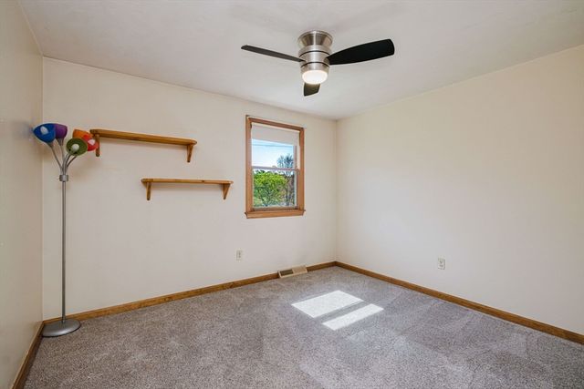 50 Kathy Cir, Bridgewater, MA 02324
