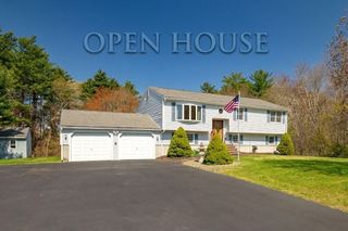50 Kathy Cir, Bridgewater, MA 02324