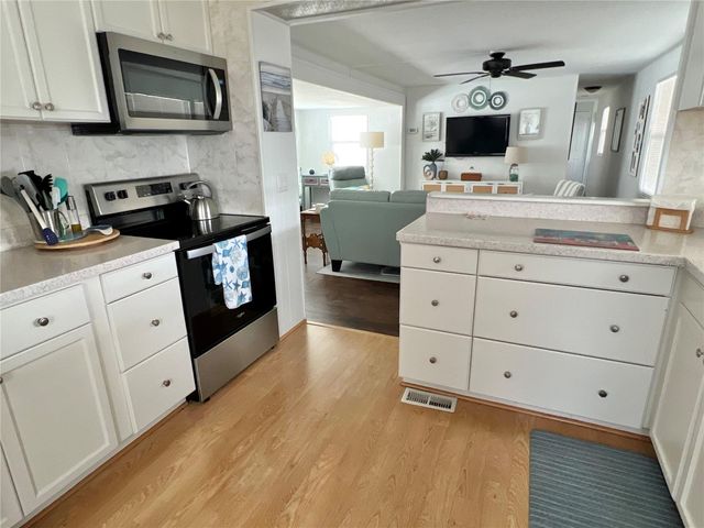 614 MOUNT KEY AVENUE NE 631, St Petersburg, FL 33702