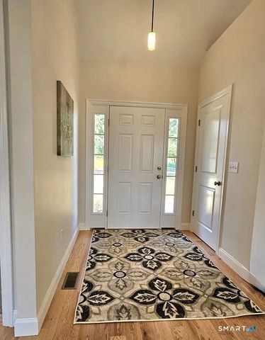 80 Aldrich Road, Putnam, CT 06260