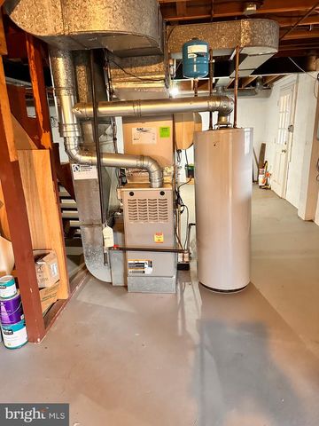 18929 DIARY RD, Gaithersburg, MD 20886