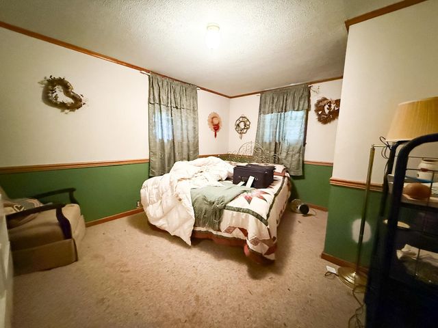 2644 E Ray Ave., Salina, KS 67401