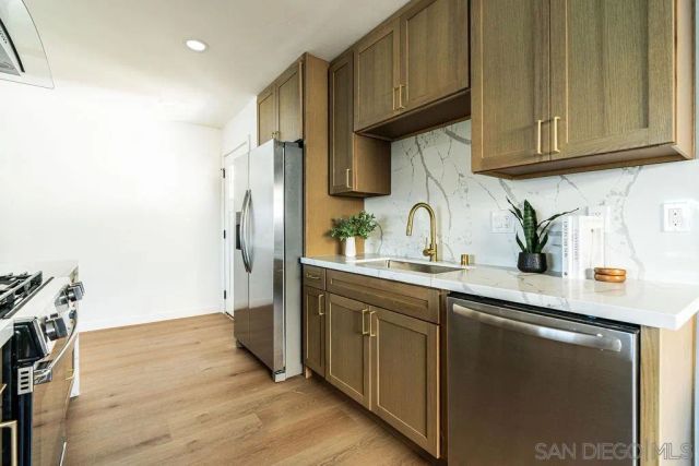 167 S Wedgewood Dr, San Diego, CA 92114