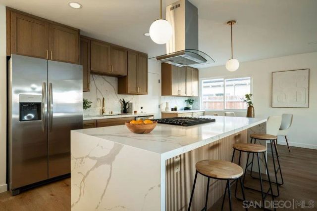 167 S Wedgewood Dr, San Diego, CA 92114