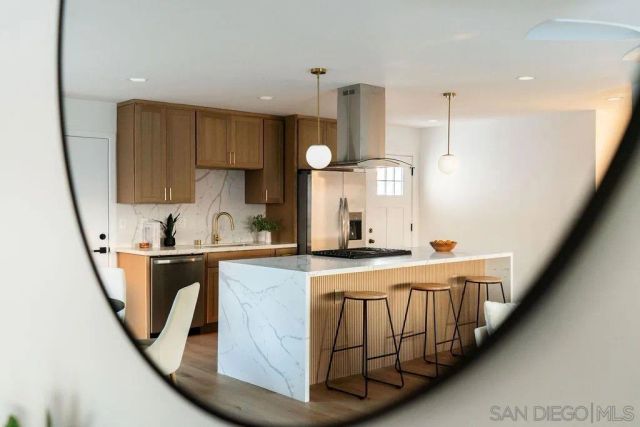 167 S Wedgewood Dr, San Diego, CA 92114