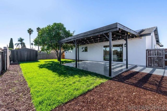 167 S Wedgewood Dr, San Diego, CA 92114