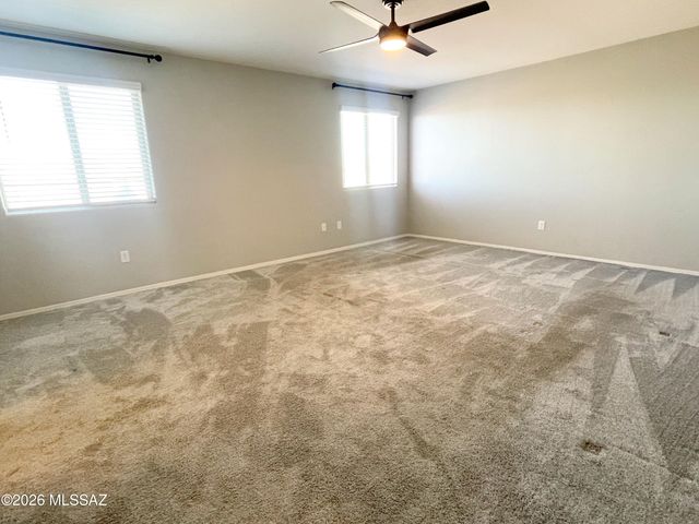 8010 S Golden Bell Drive, Tucson, AZ 85717