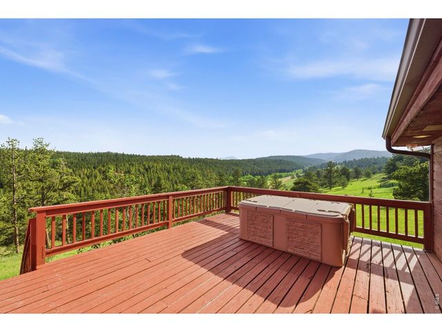 8238 Sugarloaf Rd, Boulder, CO 80302