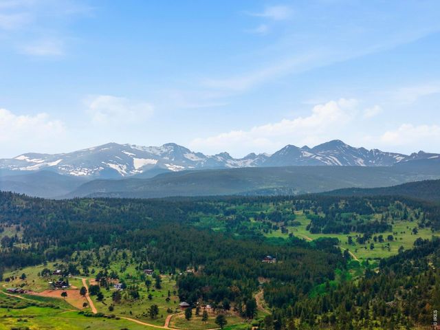 8238 Sugarloaf Rd, Boulder, CO 80302
