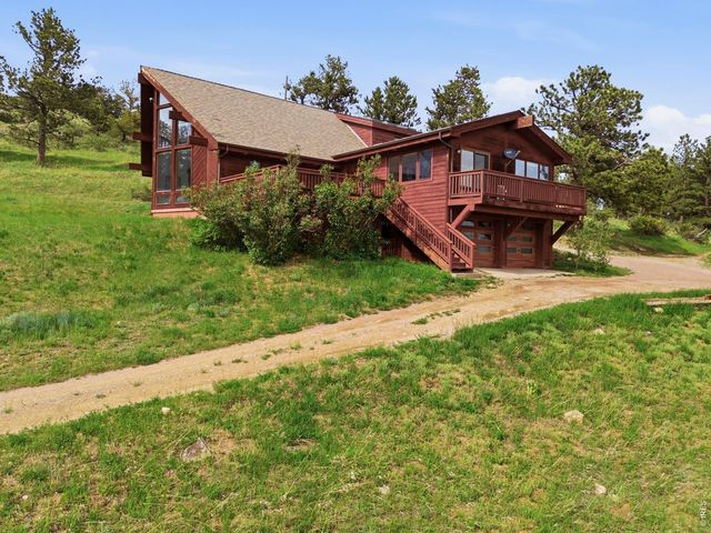 8238 Sugarloaf Rd, Boulder, CO 80302