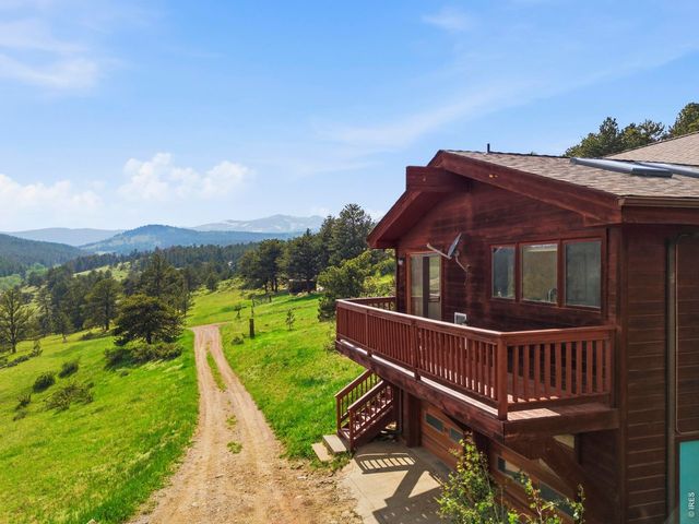 8238 Sugarloaf Rd, Boulder, CO 80302