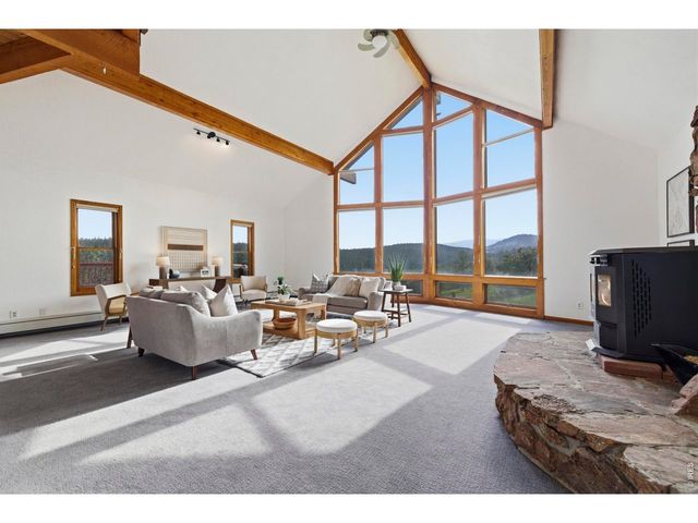 8238 Sugarloaf Rd, Boulder, CO 80302