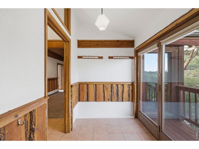 8238 Sugarloaf Rd, Boulder, CO 80302