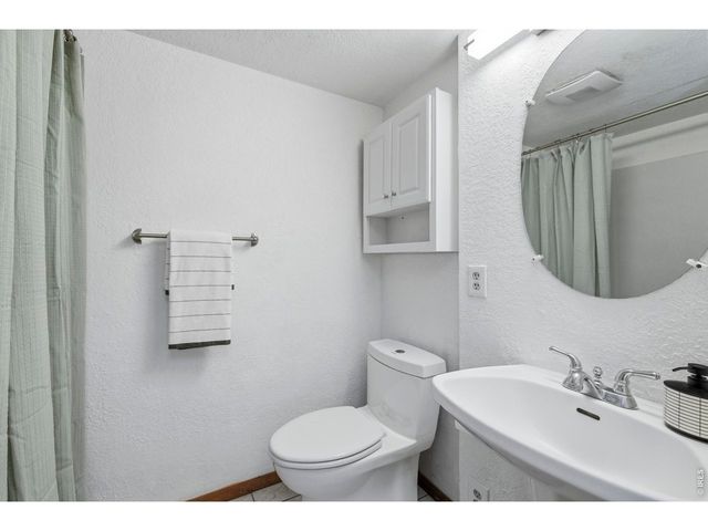 8238 Sugarloaf Rd, Boulder, CO 80302