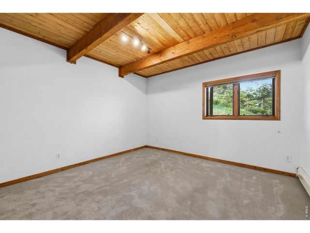 8238 Sugarloaf Rd, Boulder, CO 80302