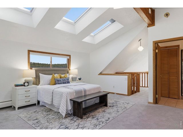 8238 Sugarloaf Rd, Boulder, CO 80302