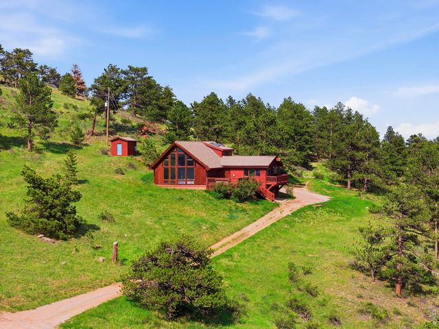 8238 Sugarloaf Rd, Boulder, CO 80302