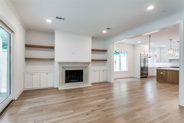 7519 Taos Road, Dallas, TX 75209