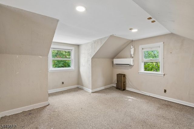 2 Elsman Ter, Maplewood Twp., NJ 07040