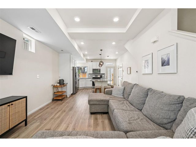 10121 Zeno St, Commerce City, CO 80022