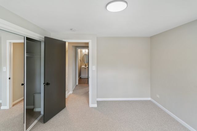 428 E 156th Place, South Holland, IL 60473