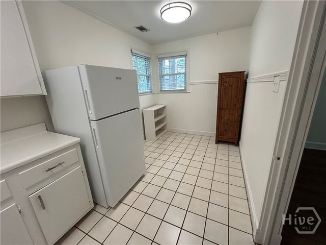 1506 E 50th Street, Savannah, GA 31405