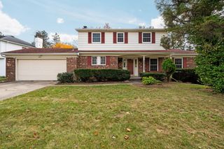 3620 Charter Place, Ann Arbor, MI 48105