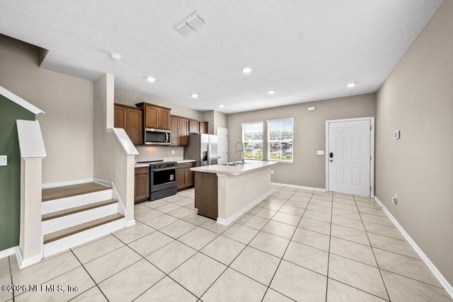 834 ROTARY Road, Jacksonville, FL 32211