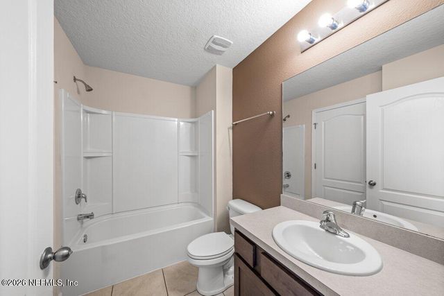 834 ROTARY Road, Jacksonville, FL 32211