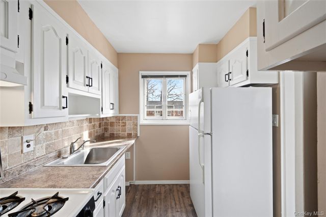 226-10 Manor Road Upper, Queens Village, NY 11427