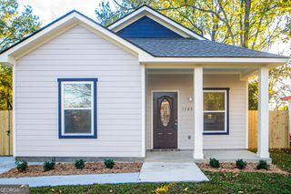 1725 Dunn Street, Savannah, GA 31415