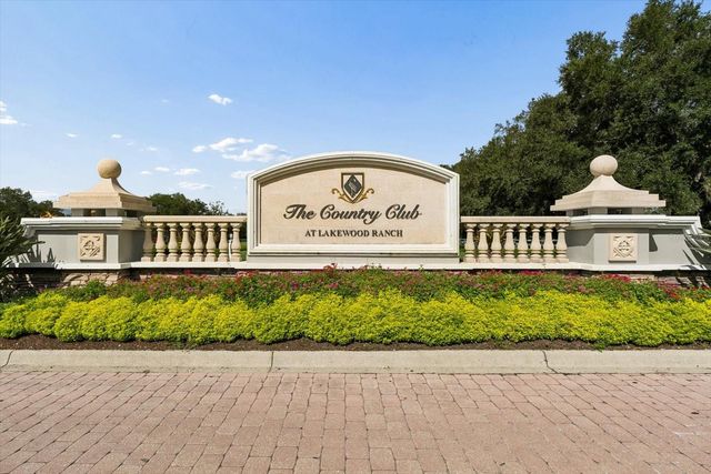 7047 VILAMOURA PLACE, Lakewood Ranch, FL 34202