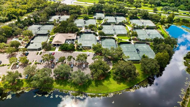 7047 VILAMOURA PLACE, Lakewood Ranch, FL 34202