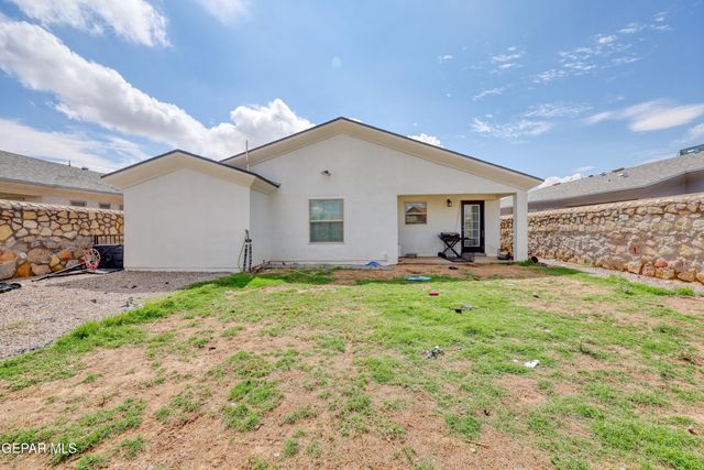 397 Fray Olguin Court, Socorro, TX 79927
