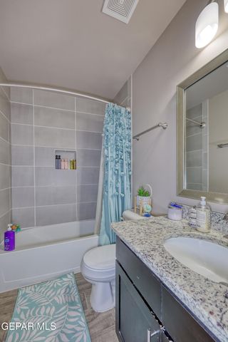 397 Fray Olguin Court, Socorro, TX 79927