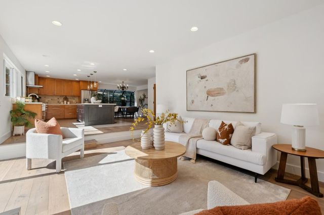 370 Bramble Court, Foster City, CA 94404