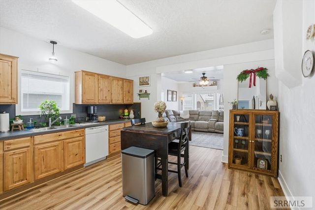 1324 N Hayes Avenue, Pocatello, ID 83204