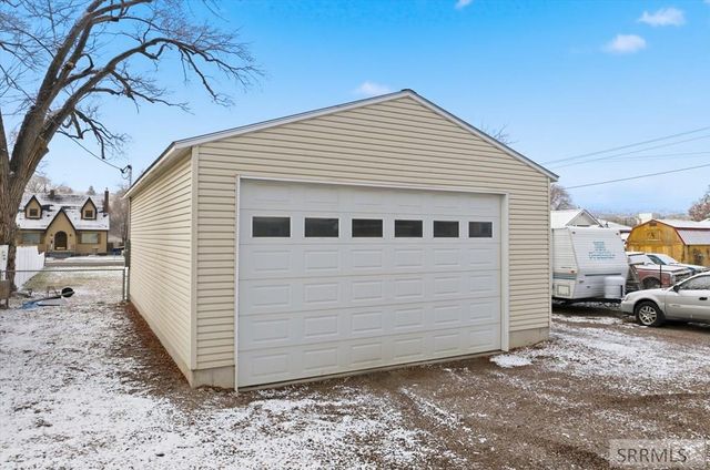 1324 N Hayes Avenue, Pocatello, ID 83204