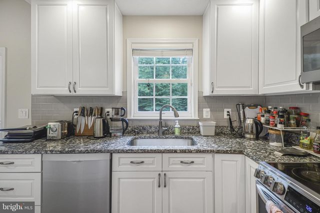 53 GOODWIN ST, Fredericksburg, VA 22406