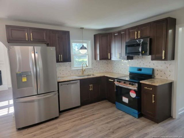 6017 Santa Fe Drive, Fayetteville, NC 28303