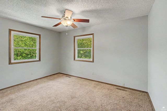 2817 Arbor, Manhattan, KS 66503