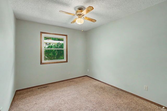 2817 Arbor, Manhattan, KS 66503