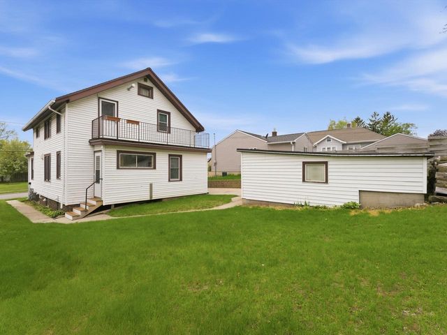 1012 Manila STREET, Manitowoc, WI 54220
