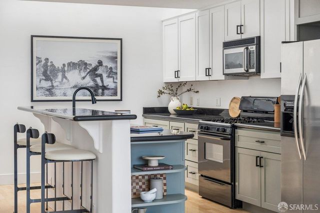 2132 Folsom Street 3, San Francisco, CA 94110